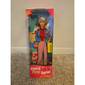Coca Cola Picnic Barbie, New in Box,‎ Special Edition, 1997